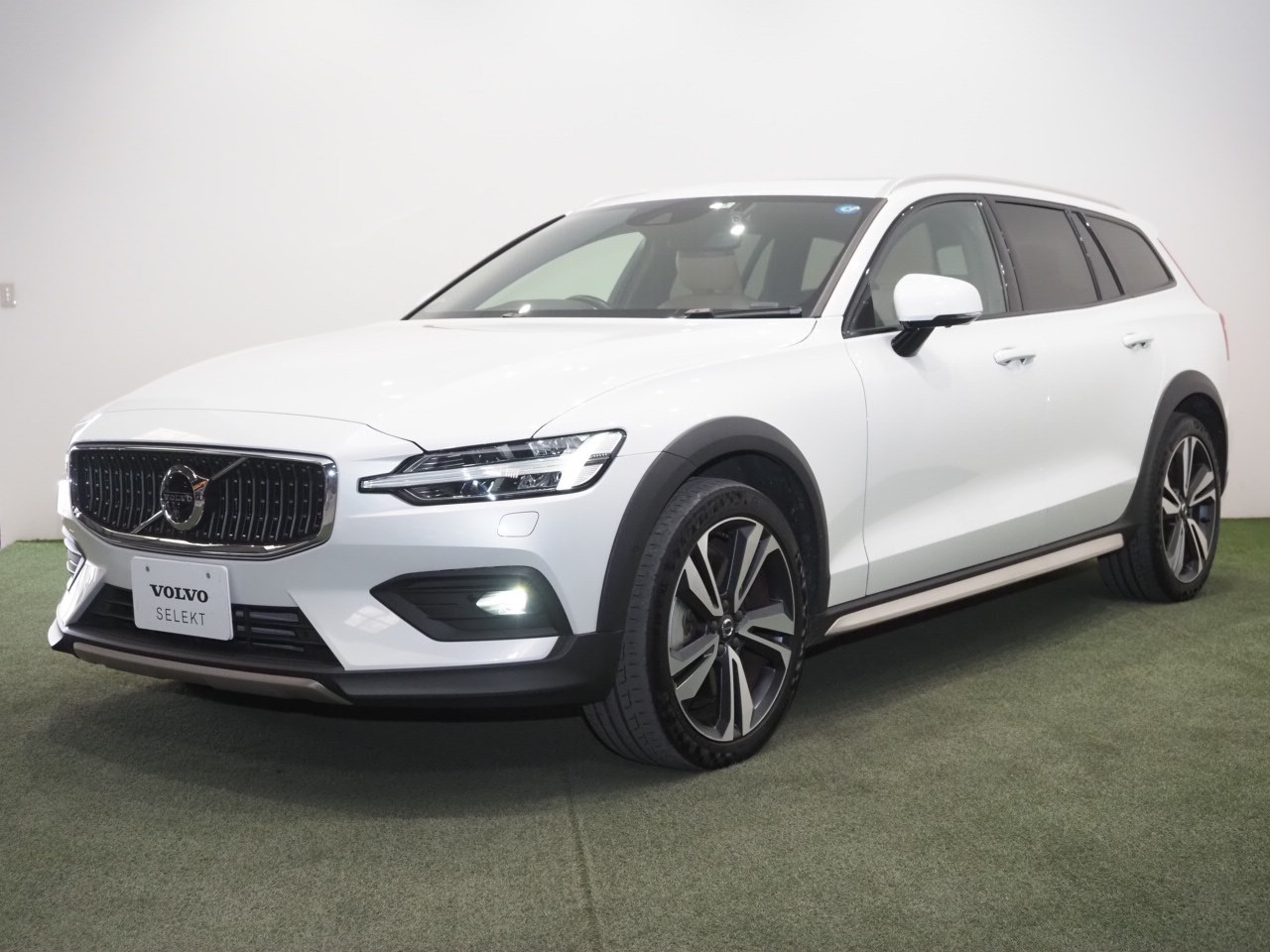 最新中古車情報 V60 中古車最新情報 ボルボ カー 岸和田