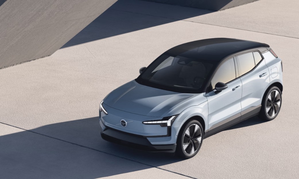 ☆新登場☆ボルボEX30 | ボルボ・カー 岸和田